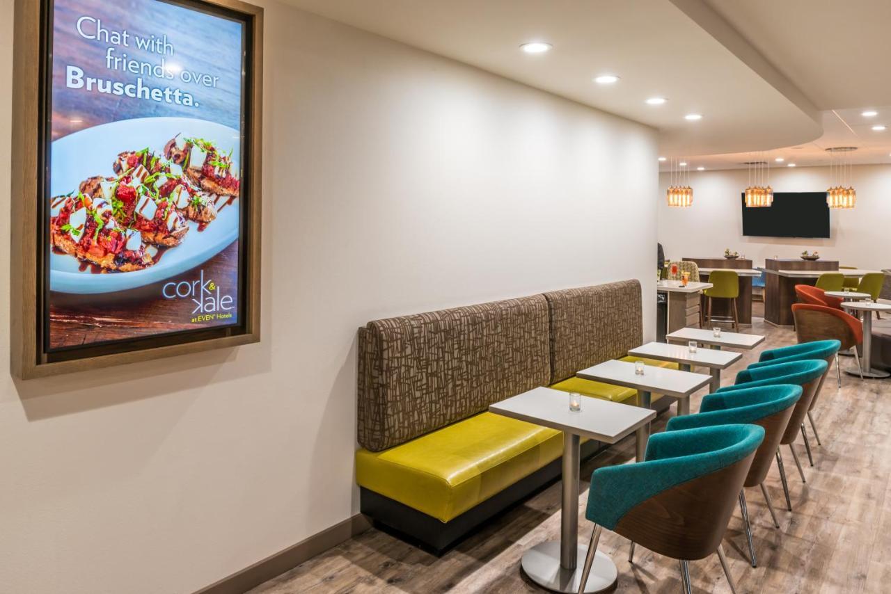 Even Hotel Eugene By Ihg Bagian luar foto