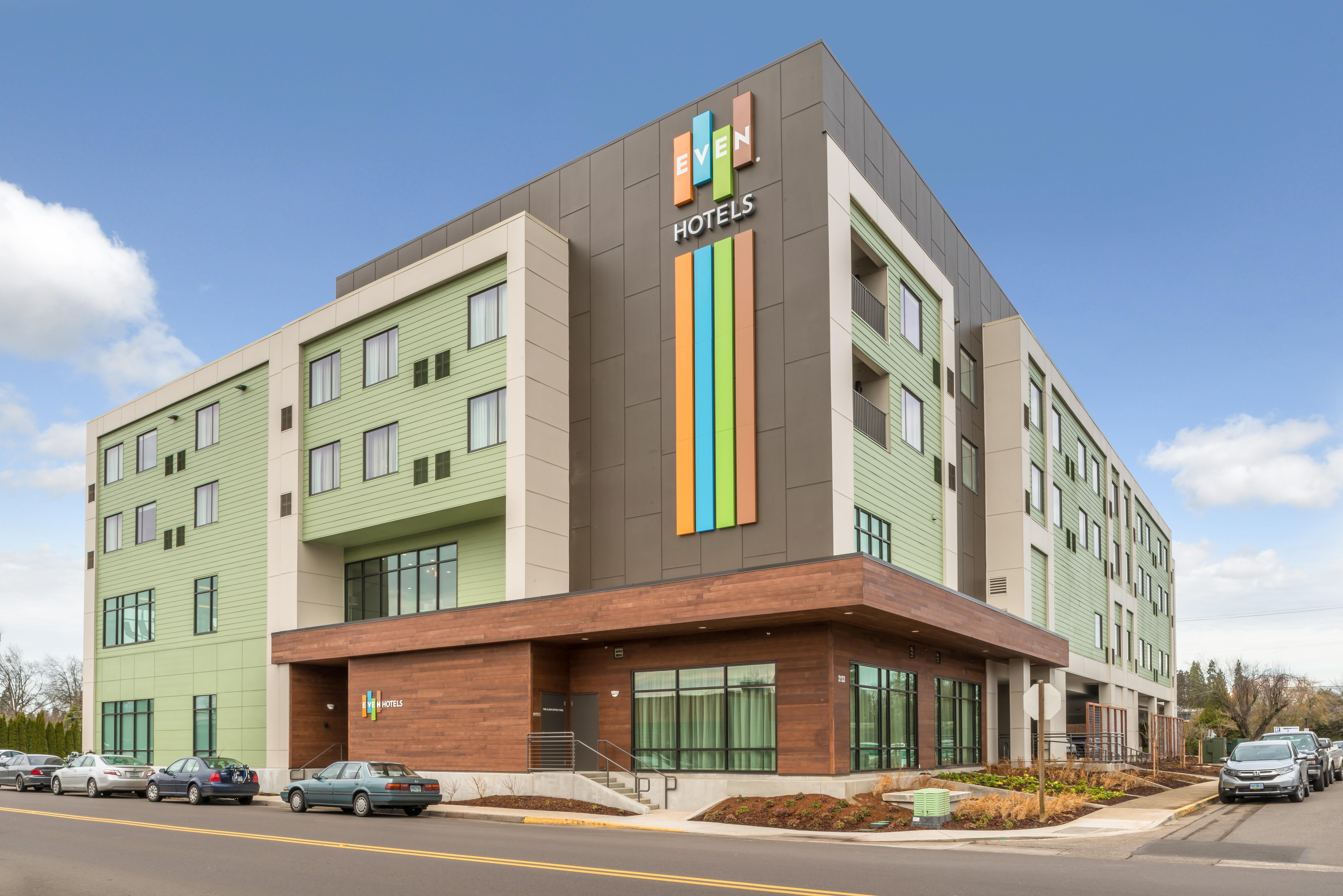 Even Hotel Eugene By Ihg Bagian luar foto