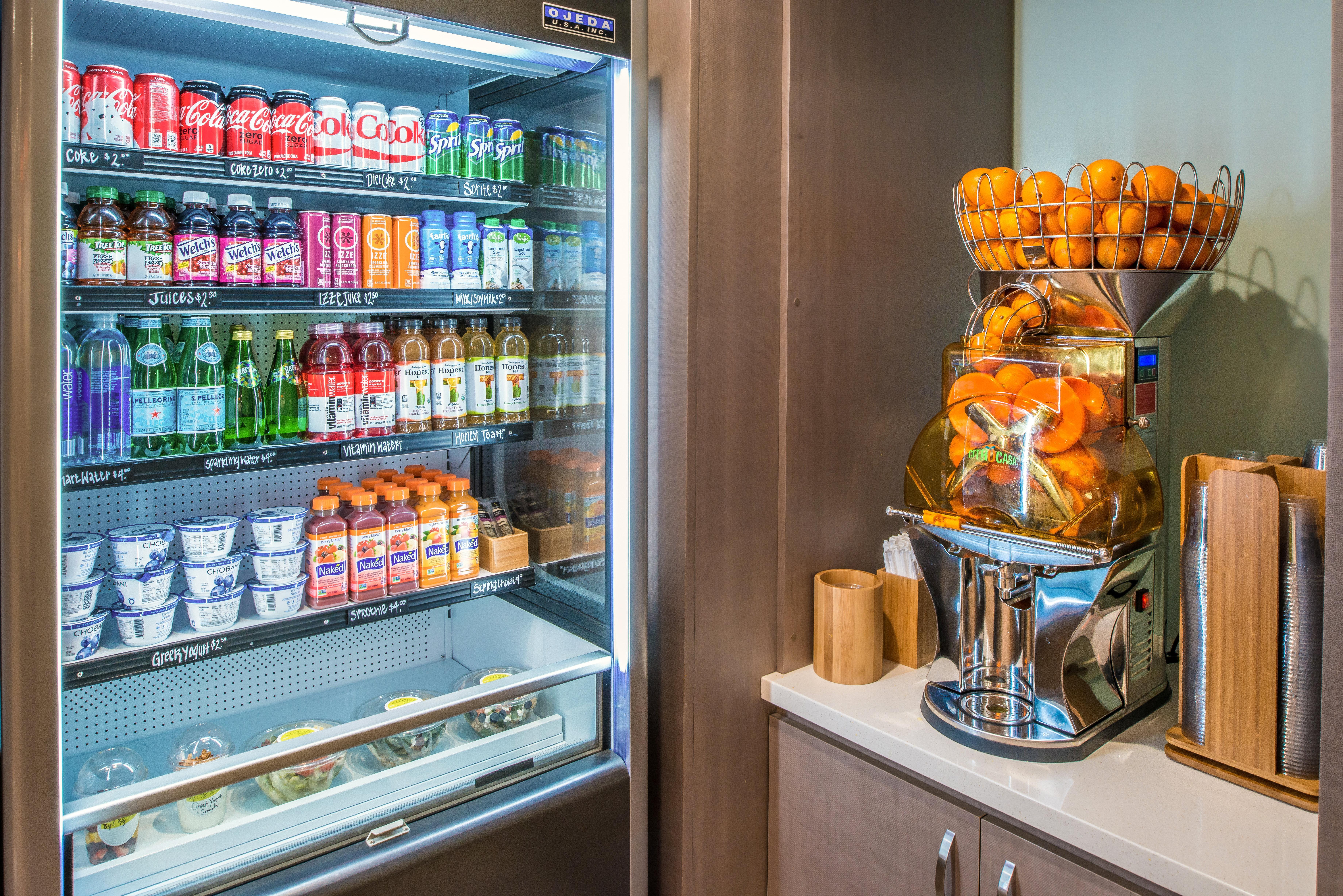 Even Hotel Eugene By Ihg Bagian luar foto