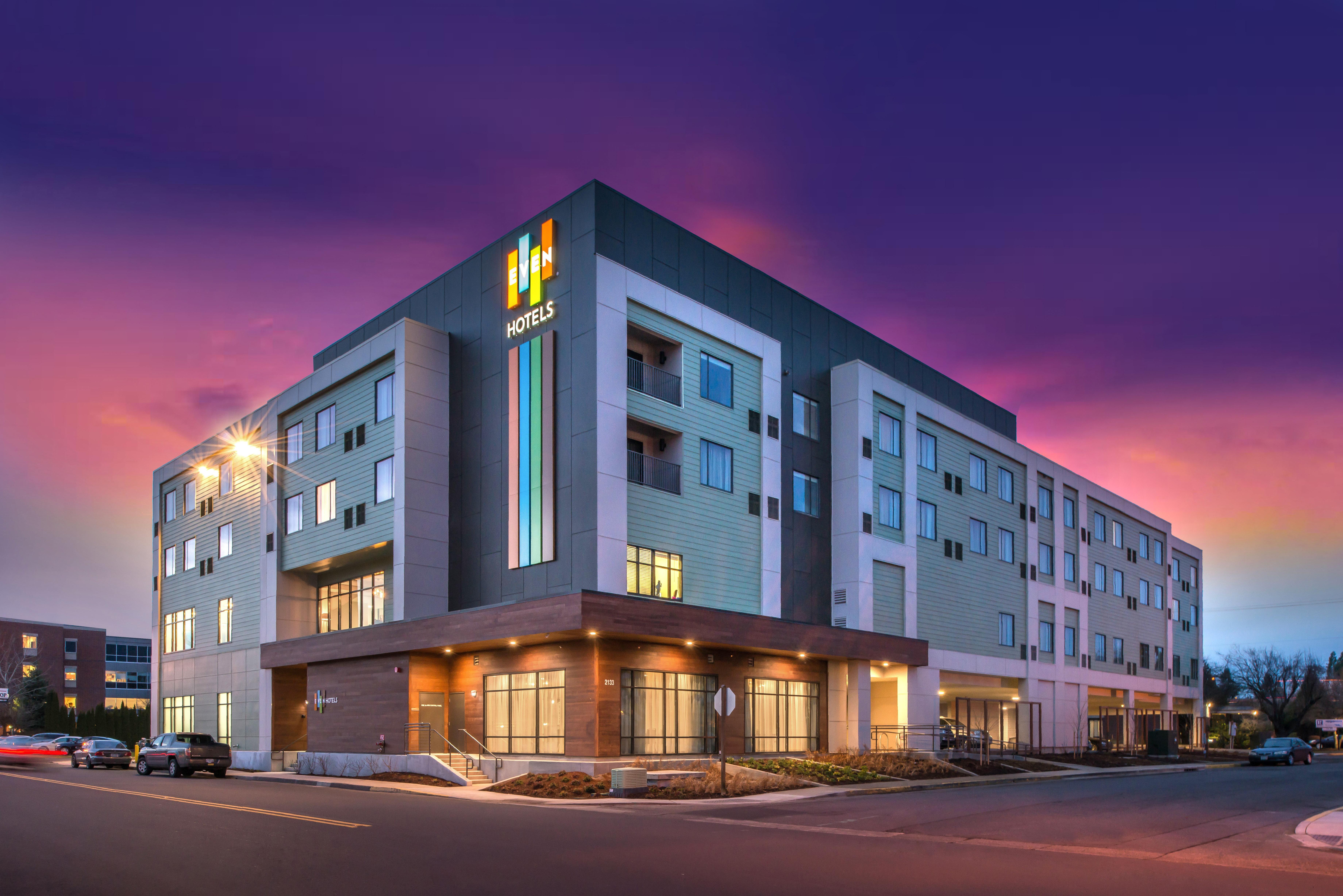 Even Hotel Eugene By Ihg Bagian luar foto