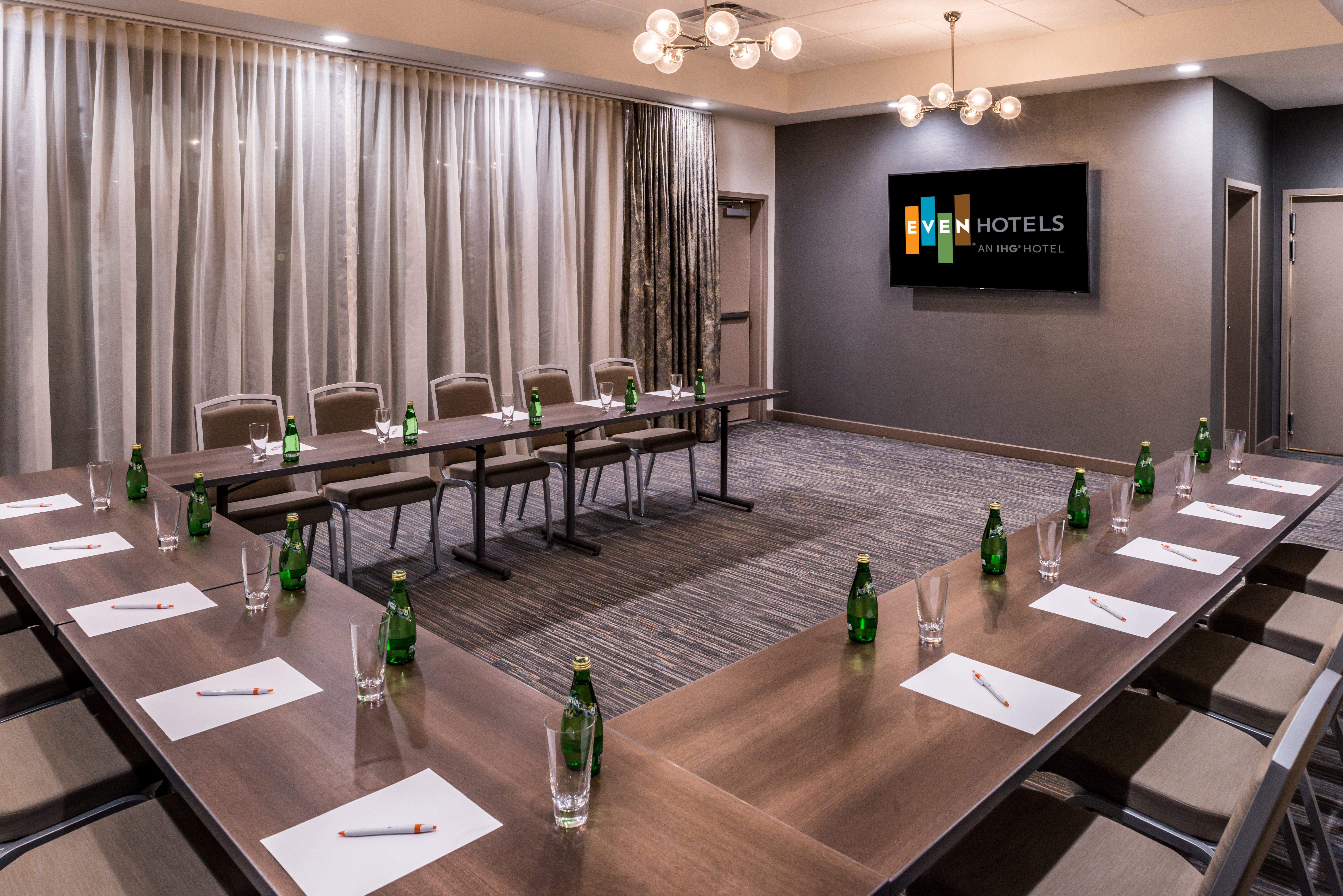Even Hotel Eugene By Ihg Bagian luar foto